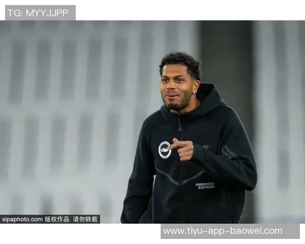 帕奎塔积极推动转会弗拉门戈并未选择罢训继续训练努力